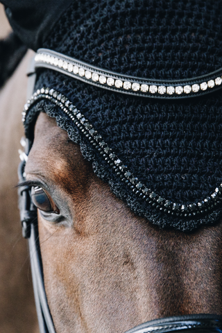 Stone & Pearl Longue Cagoule Isolée Noire