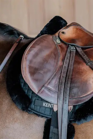 Tapis de selle Hunter Peau de mouton