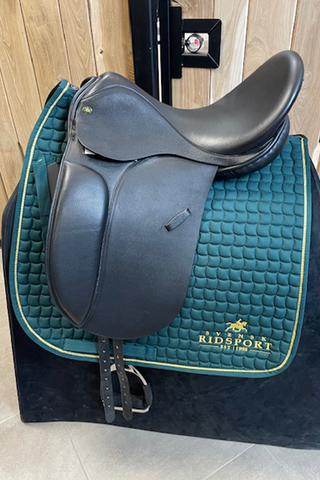 demo saddle FINESSE WITH ROUND PANELS