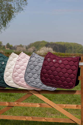 Eskadron Glossy Wave Zadeldek Powderrose