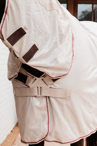 Fliegendecke Mesh mit Bauchlatz Beige