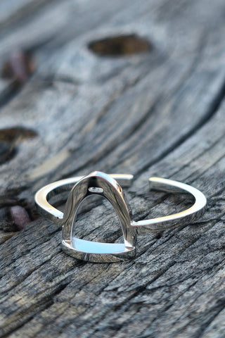 Ring Stirrup Silver