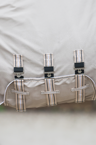 Eksemtäcke med Hals Beige